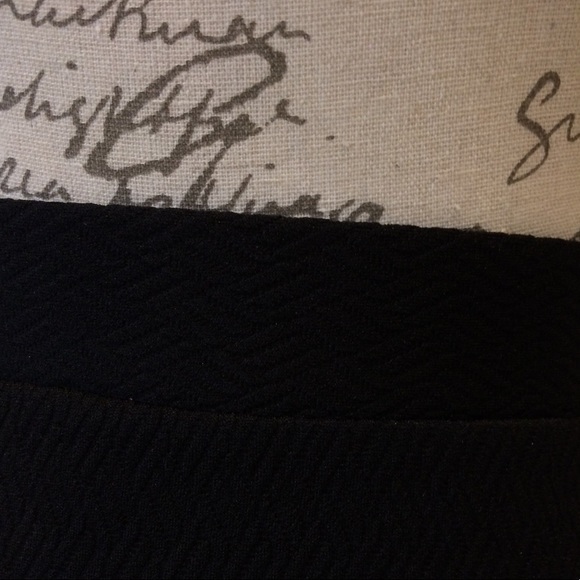 Liz Claiborne Business Skirt - Picture 3 of 4